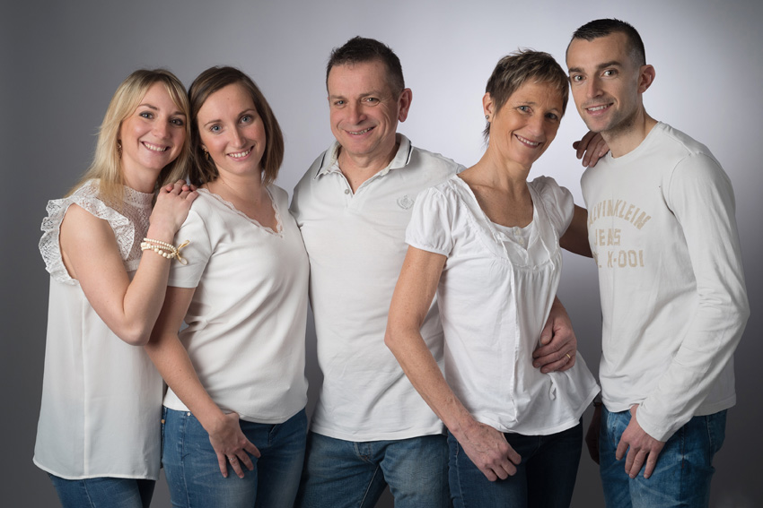 portrait de famille au studio à Bourg en Bresse