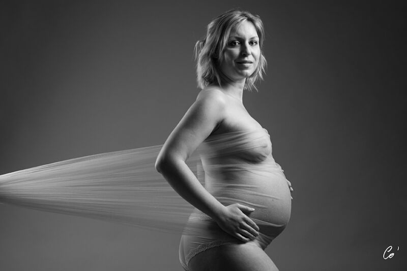 photo de grossesse en studio photo de grossesse